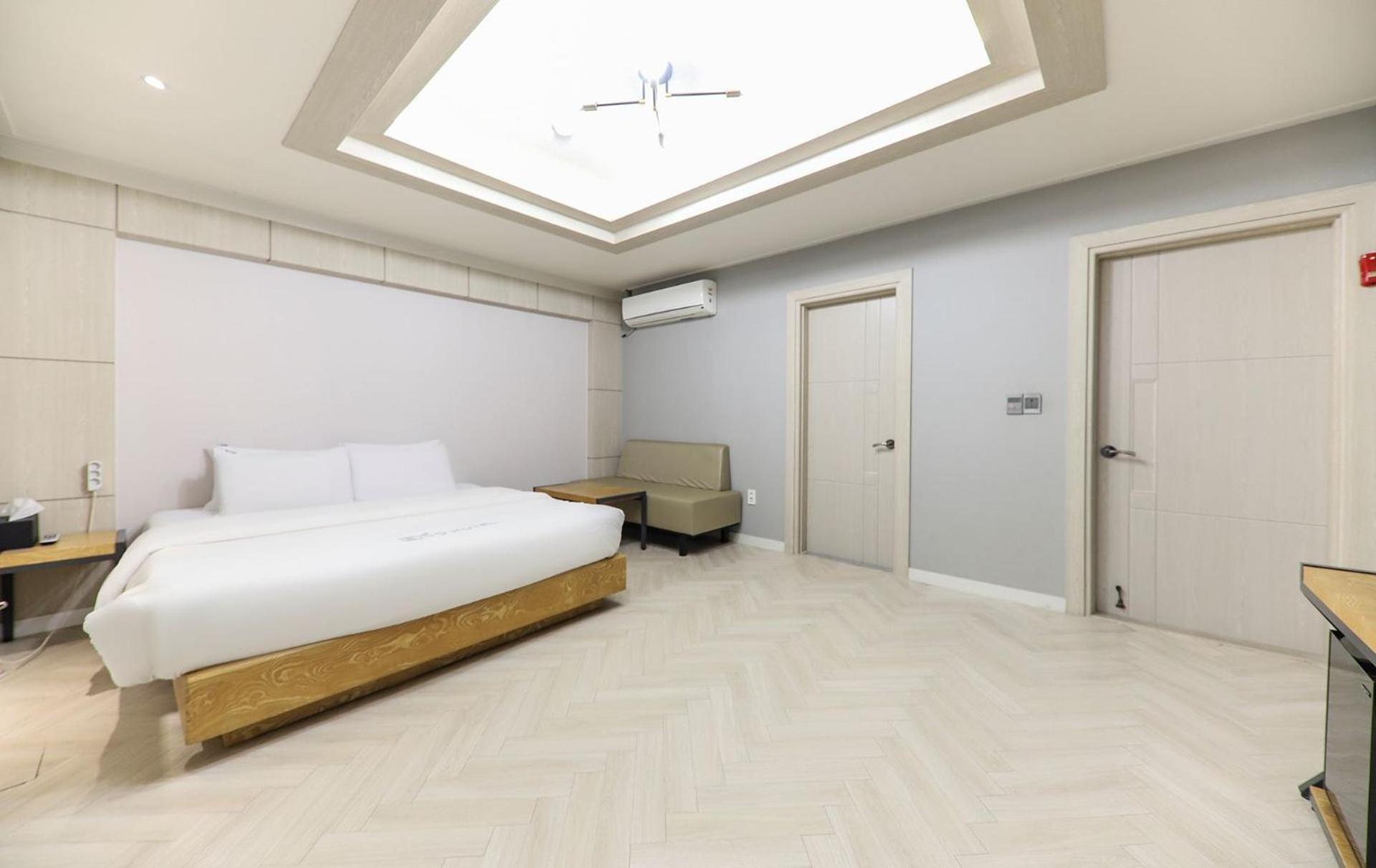 מוקפו Eco Hotel מראה חיצוני תמונה