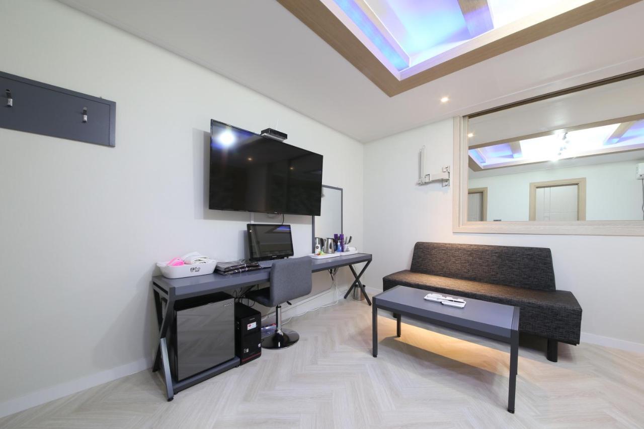 מוקפו Eco Hotel מראה חיצוני תמונה