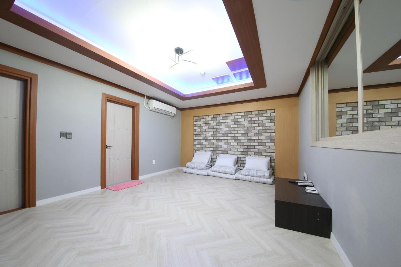 מוקפו Eco Hotel מראה חיצוני תמונה
